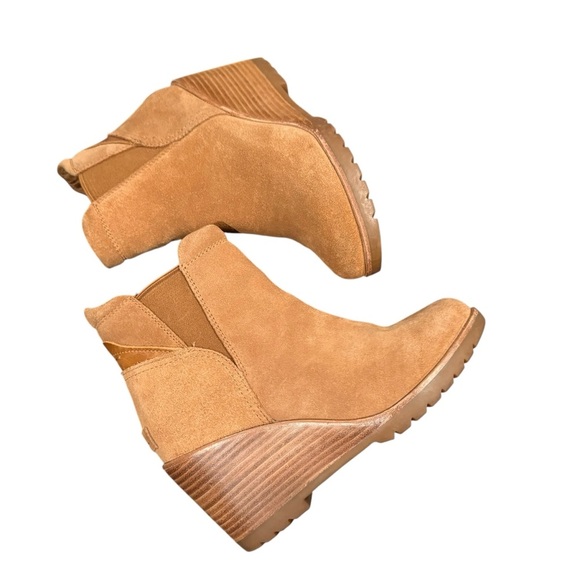 Sorel After Hours  Tan Wedge Ankle Boot leather suede camel brown 6.5 Chelsea - Picture 3 of 10